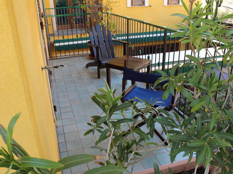 FFD266D28954B37C779316E468EBEF68