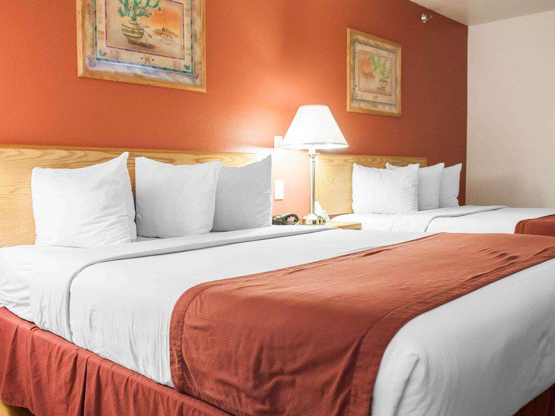 58C668FD230E81A9DD1E25902F23F90D