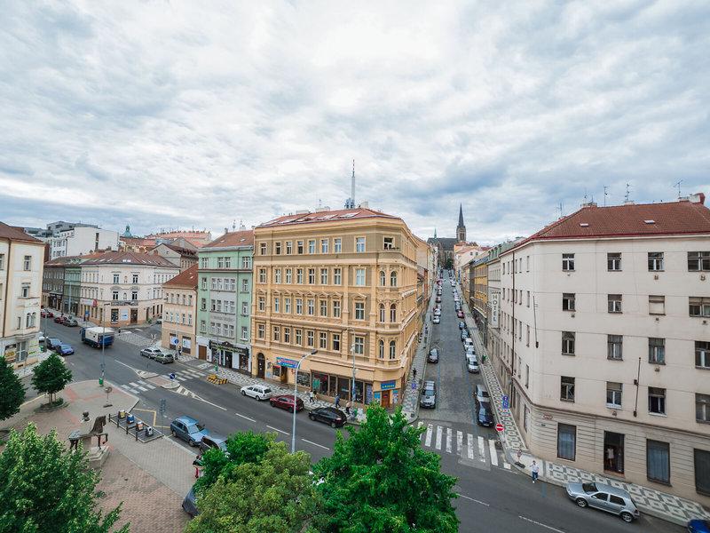 DF633E41726DBA3FE02656368D73F93B