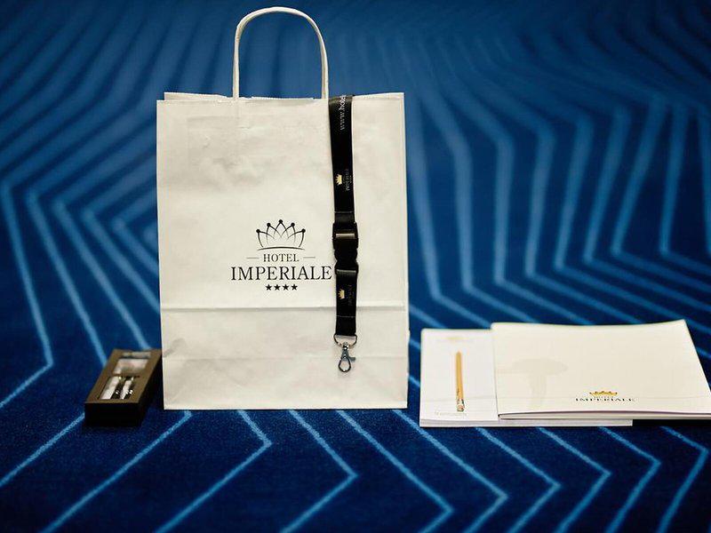 289A905A15F035EDF38BCA45EF90D669