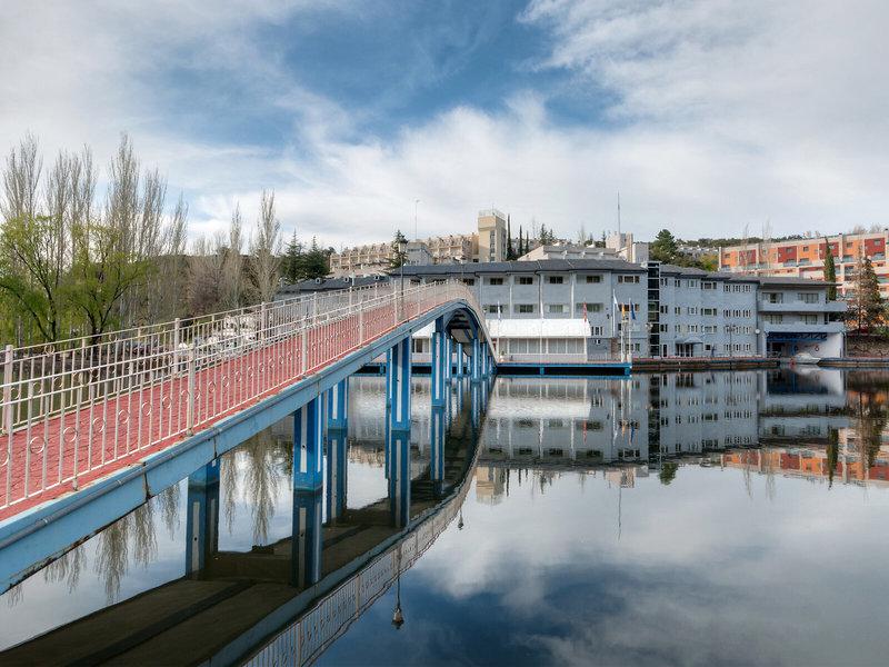 B6C92F1E7AF46ACB6CBF287F90187CEC