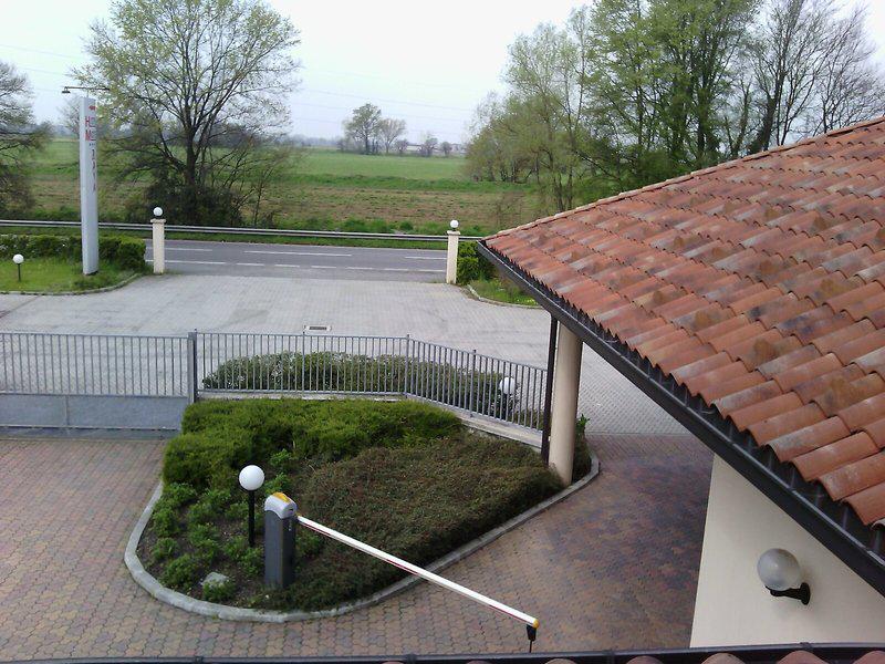 399C093459CE21B6C80AA545FA734CD0