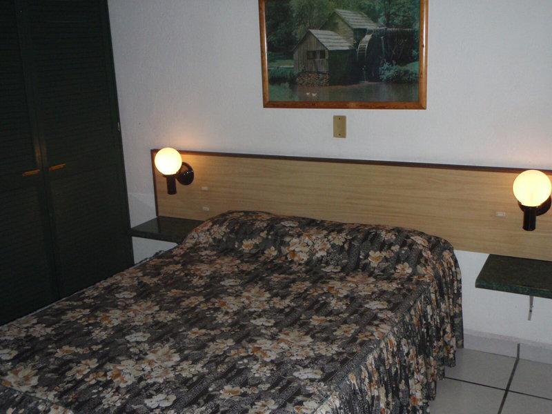 87580B867EC159695228F58703A3EECA