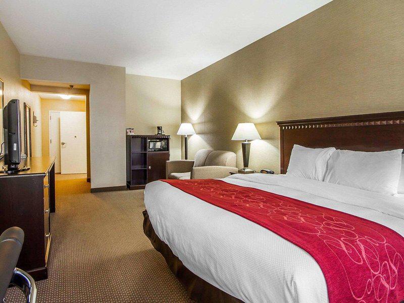 EB0DEE359B001A5B5D7D397692838E74