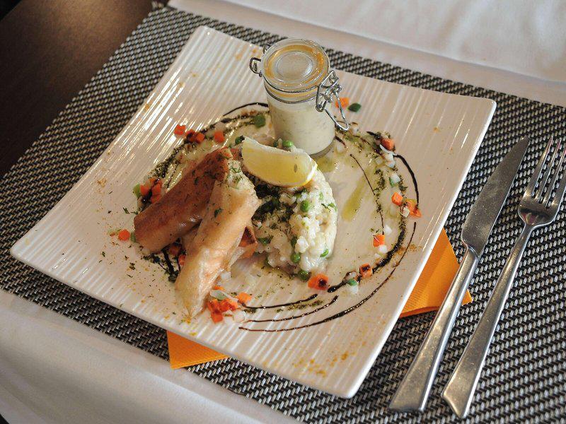 F86E7A79BB49B5CF187F1EA7D0E08DFE