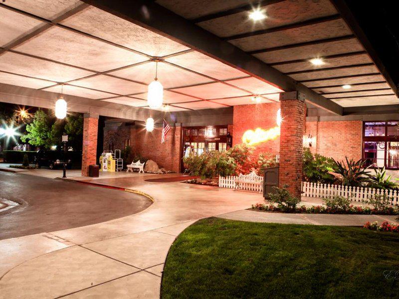 9D0EEAACF97C46A50E87B35CA27A2717