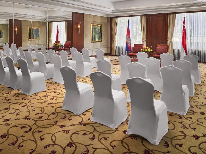 E27484E9399D7DAB7F5978EABE72A267