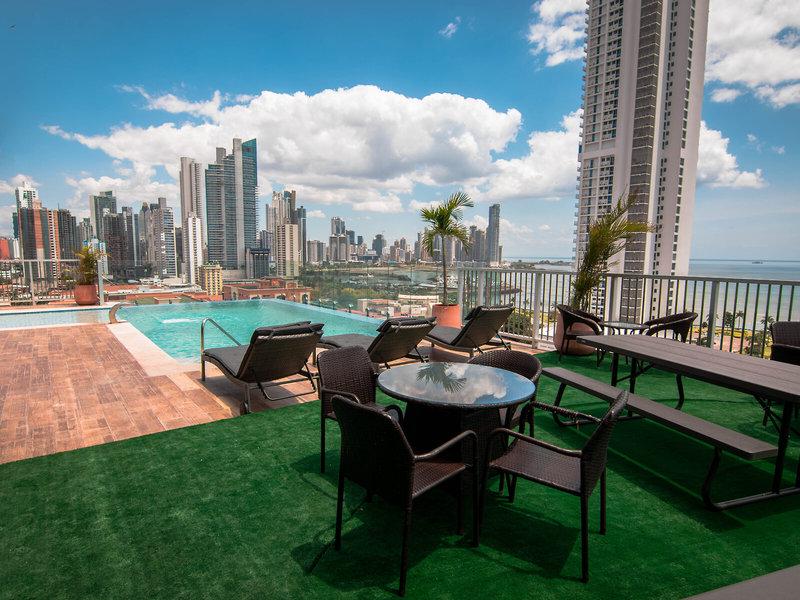 7B929D9D3857648B2BAAA5BE9DED857C