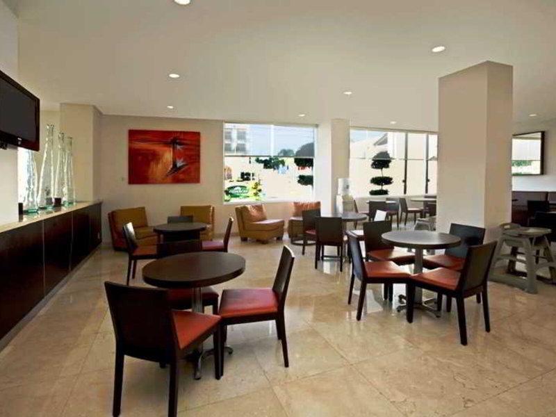 7F1AC7935E10B8F81B3860E4F4357FC6