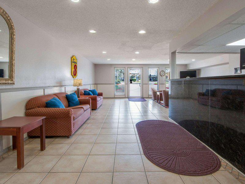 CFD6D6BD63226F187AE9402F3E606E34