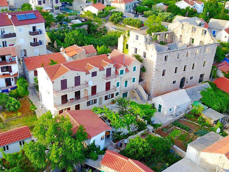 F76D35694BED93BDA86CA636D745AB5D