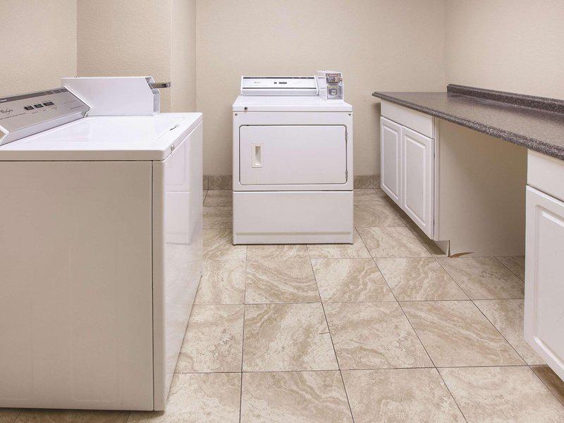 EF9C4C7EB2DC6DFC99042BF419A74AC1