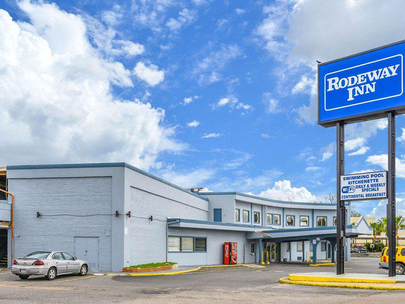 8558B1C2FE324E1FEBF0E9F2DB334B8F