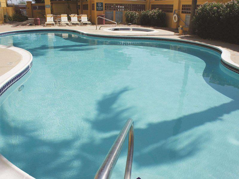 B6D7D09C2B1DDD7D2BE0A1DF66158DED