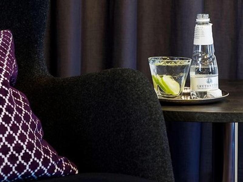 359842155430996CF04E2EB59FF80544