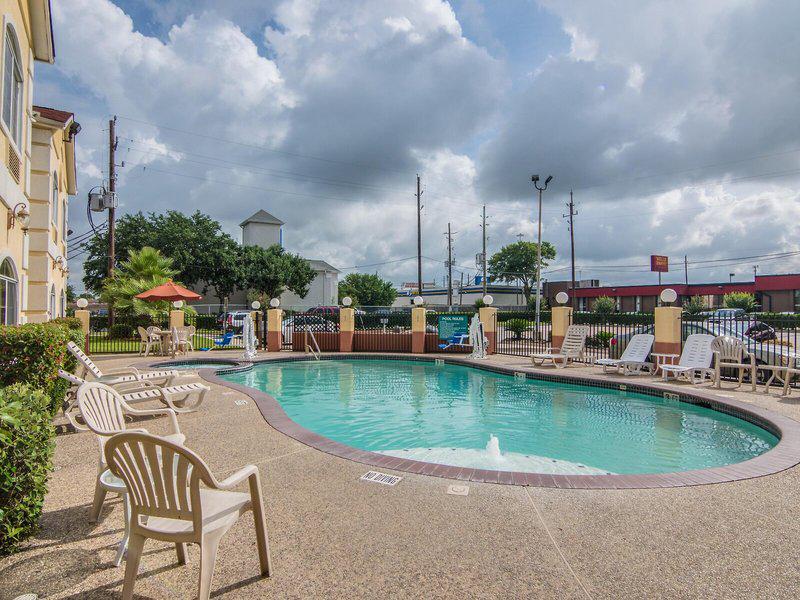 BD36BE306CFDC9BEADCD7E5F7F1128CB