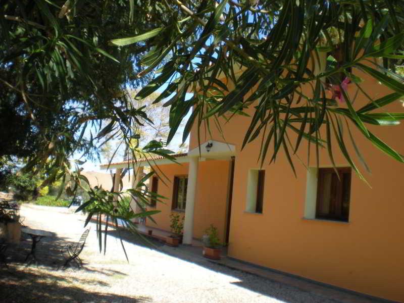 79F99A93C706442B96BC0C451A67384B