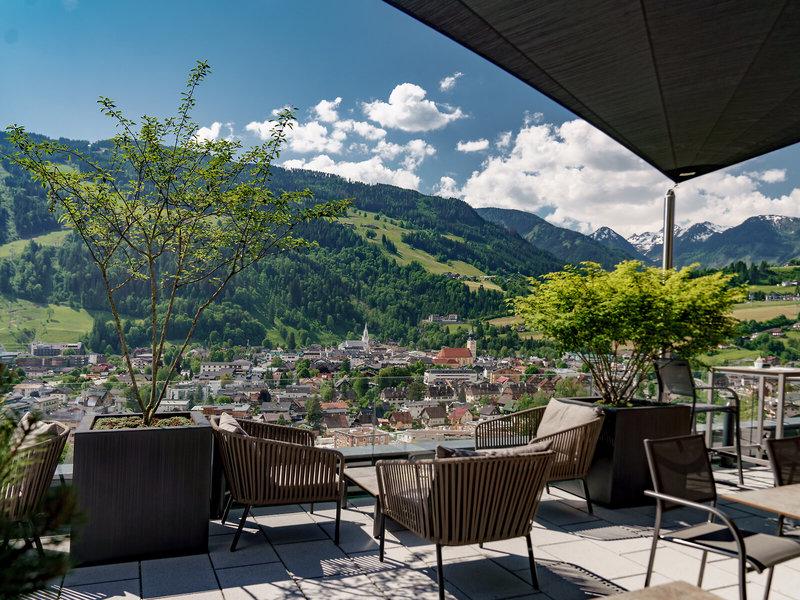 8E7EFD82C45627E55C29A4A325DAC4C5