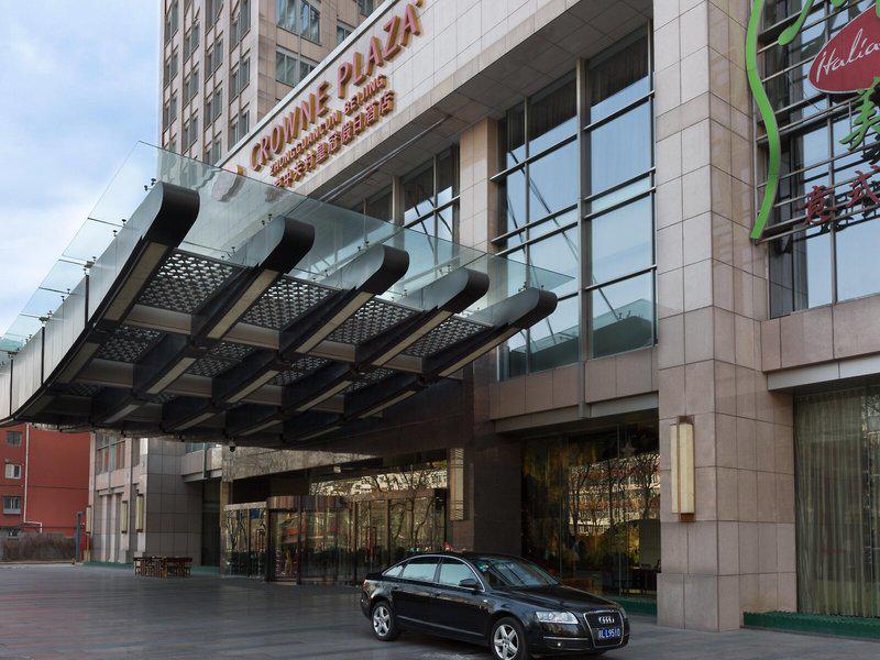 9D07F1A0B9C5799BD31480E1F4F7411D