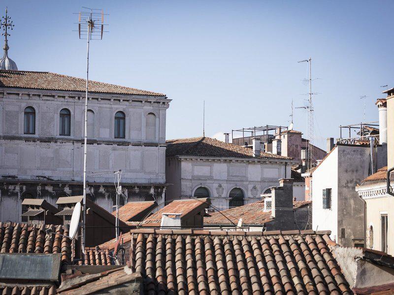 3A75D9C58FAA17058841F887D95A6226