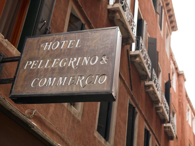 6914037CE99C9530193158383AF2808A