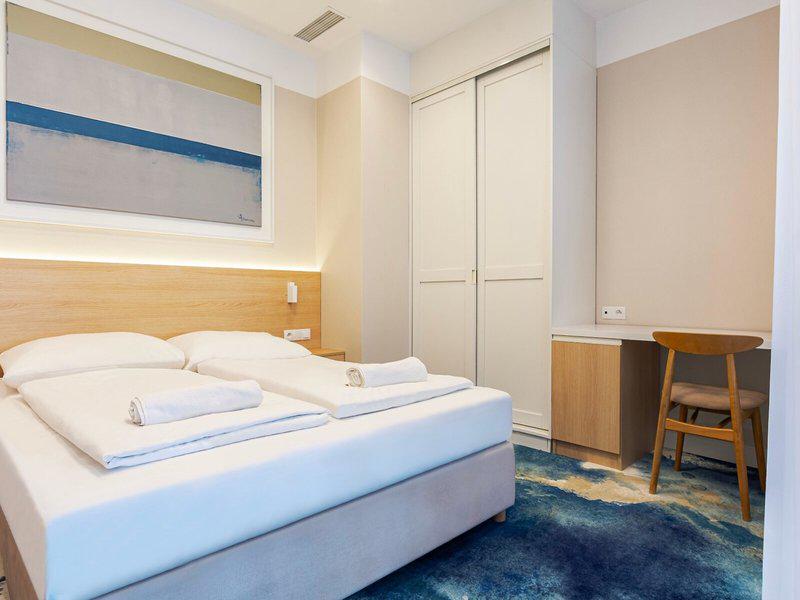 8A340F84ED0A079FD3DA0570A714FB4A