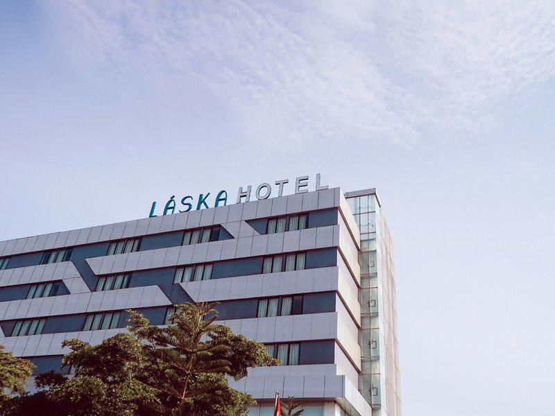 AC77E9B2E9701ADA768E6549CC233A5D