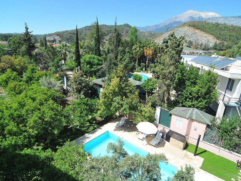 A62F61388F13E69B6CFC599176629493