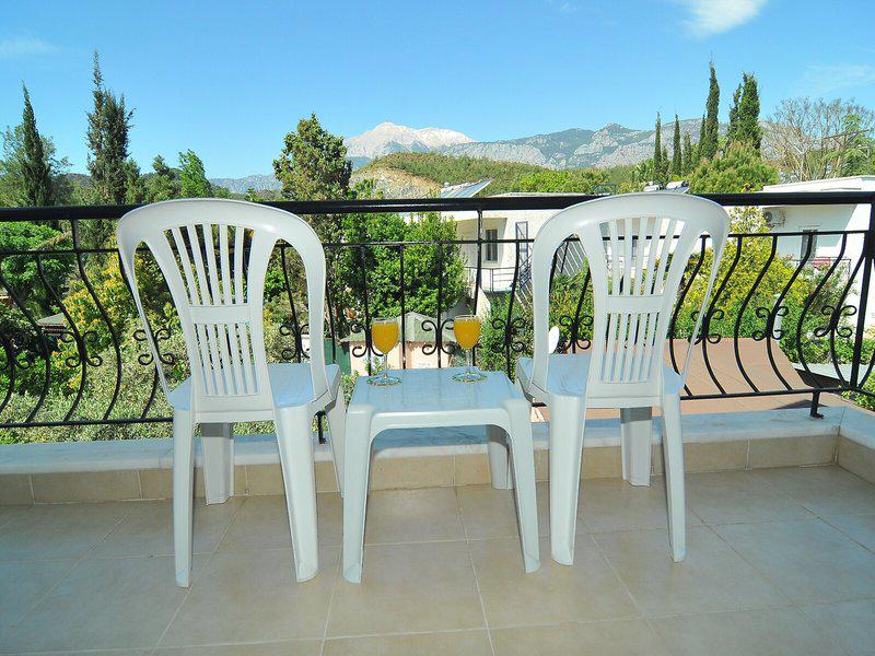 2F8E71151DC53FFEA67FDF1540622171