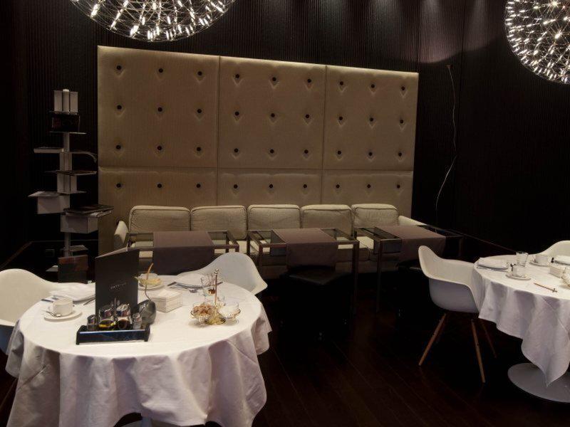 4225CAD55FB291FFCC02DCECFDFAD023