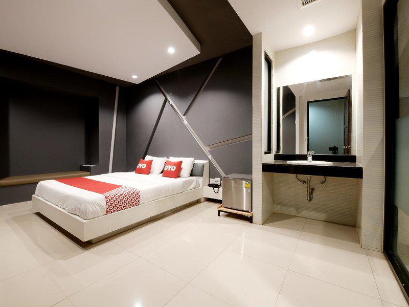 18FC4B513DDB194FFD97B49F17035A8F