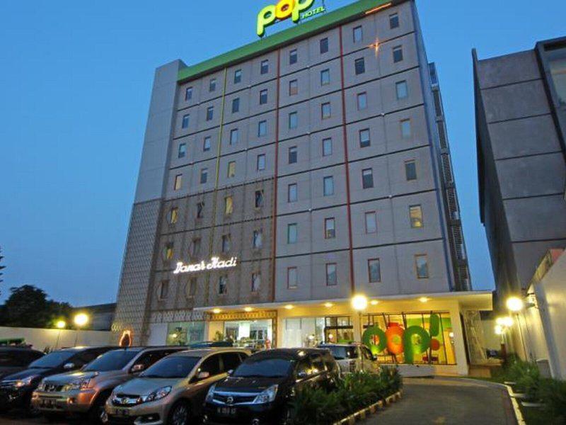 1903AB9BCF4F20982BE8AE807A9149FF