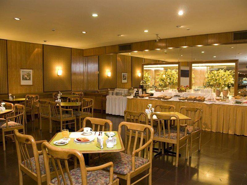 E6F737B899FFB1FCE9F164C350ADB044