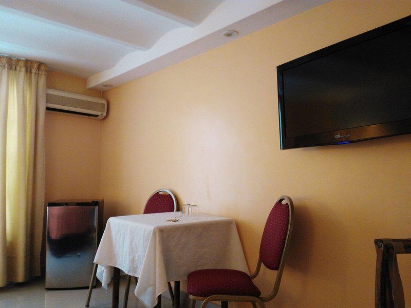 D5D3E0A9F14B1D6E6C32983419C338B6