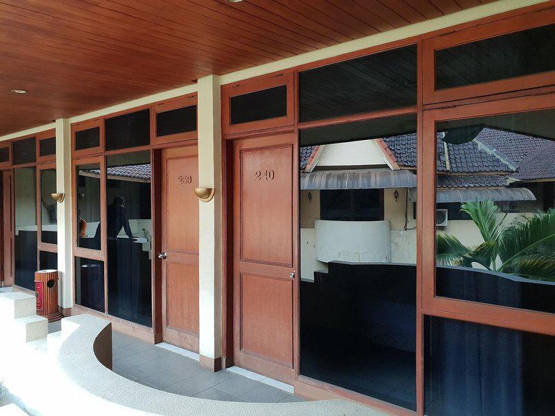 D44FF24B4ABB96807B04C8AFE200B088