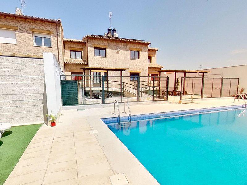 CB5F82250027C254DEB0145086878FEE