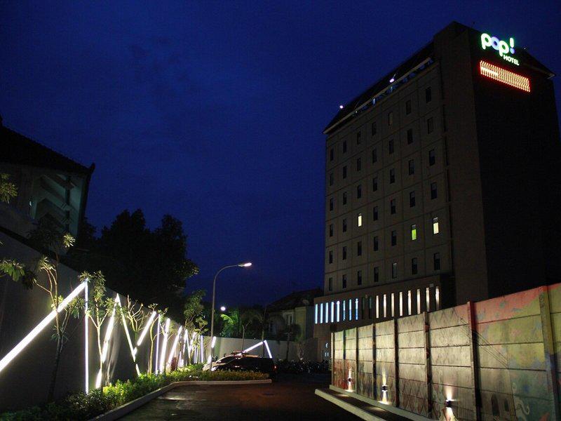 AF9E71D65616DF1BAB521C7C64FBF650