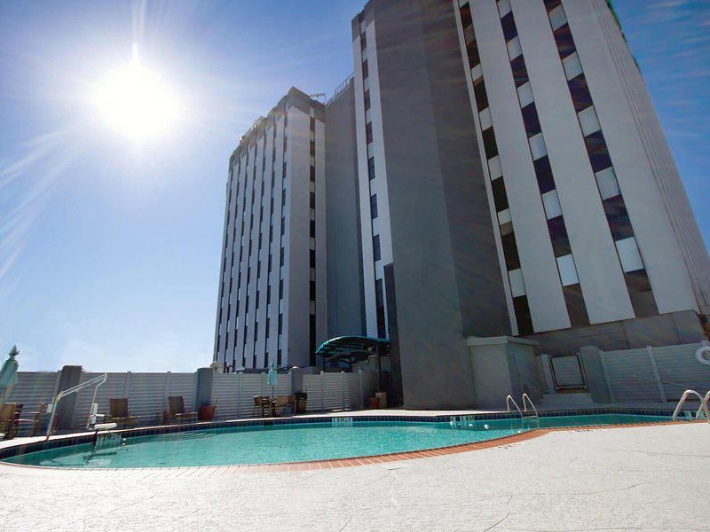 4004CE47CA7BC7571713F1B89D564C37