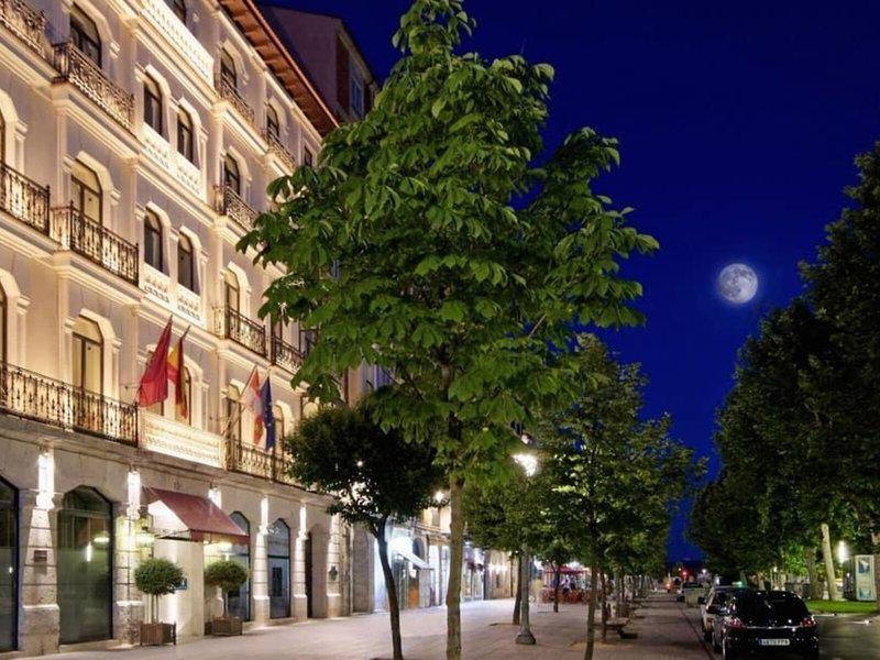 CE30D07B4F51AA02420DE5EF757A8F27