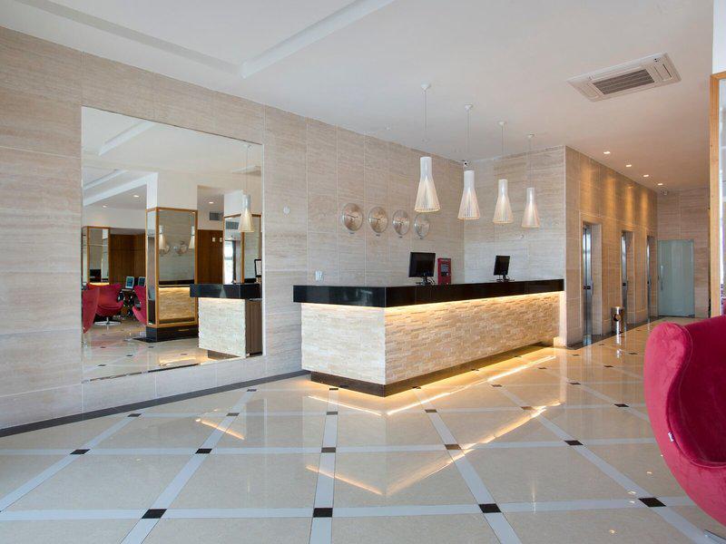 64EF60B0F084327811DA7F04813DB270