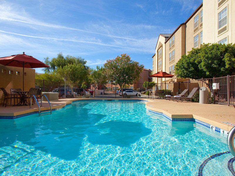 50BFFB5558F996BF8AA6656FEDE2541D