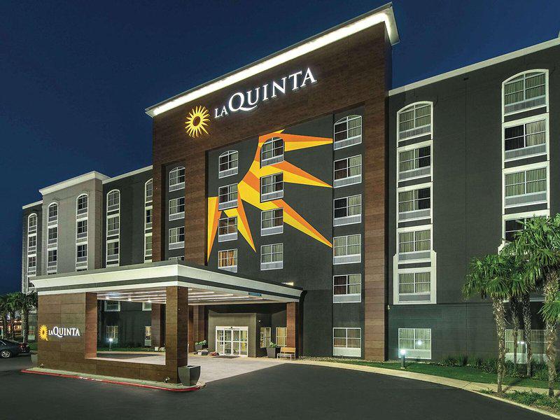 C1CA18381DB6793C736D8880E5ACFE7C