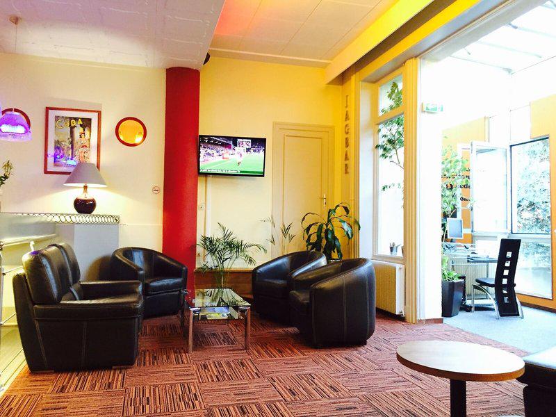 97C99A2DC1F241A9AB04FD14EB9F7310