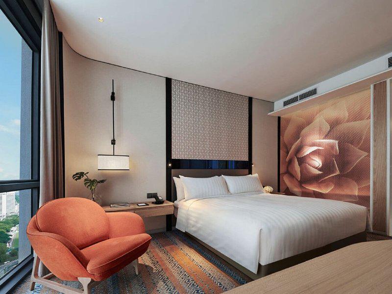 01005EBBEA48775FB5B7451A17600861