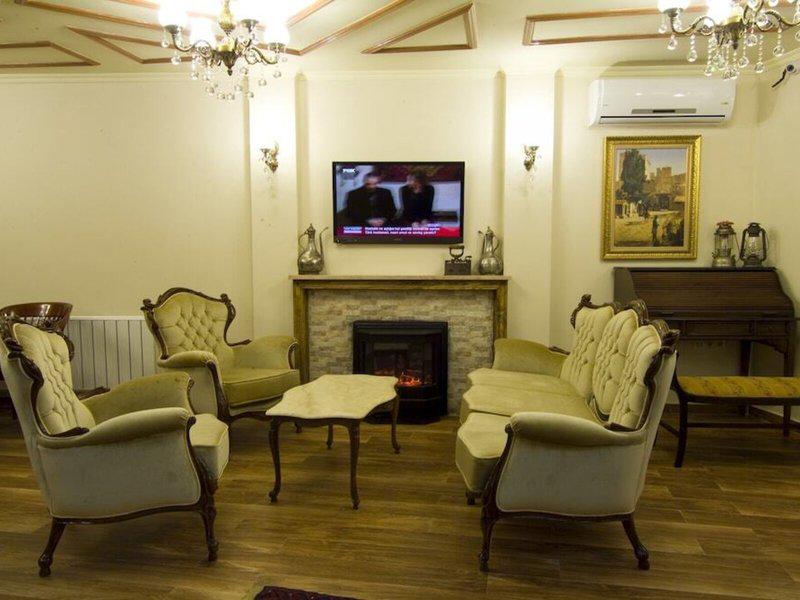 ED3029158F887E6EA59B5F01D09206BD