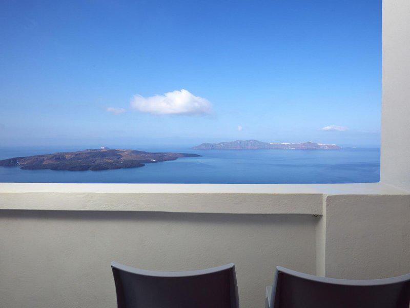 17DCBEF68B8381AEB6792FB0E6F40F97