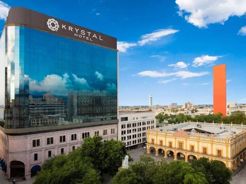 4B3E7F8E6EFC09358009737225CE1800