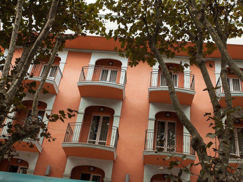 19F3A4C68DE7B24C7AE6A418E6094F7E