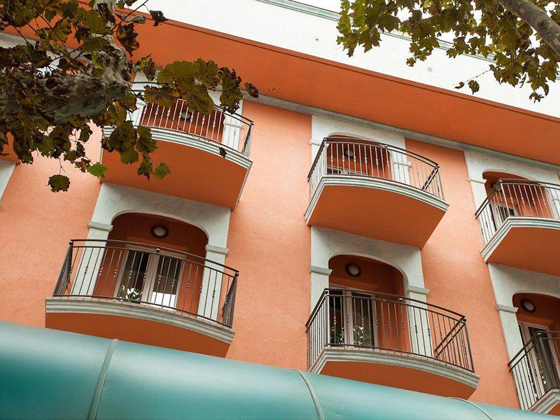 032530A40F72B7B09A8286827844D172