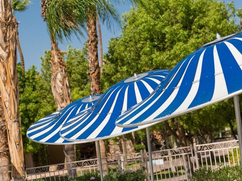 FBFCB2D37418D144A04BA2079A5F0304